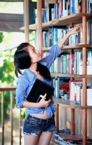 Nootropics For College Students 3 Girl studying at the library